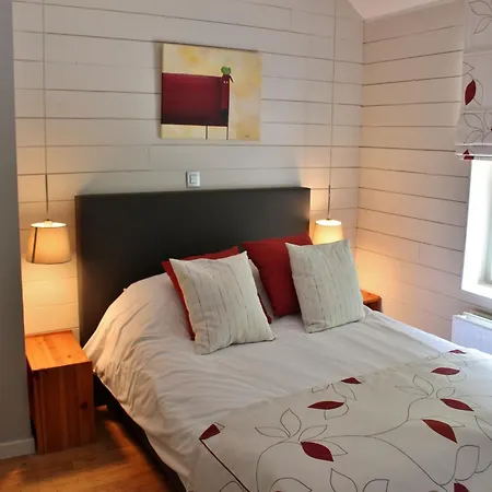 In Jupille Near Forest Trails * Verpré